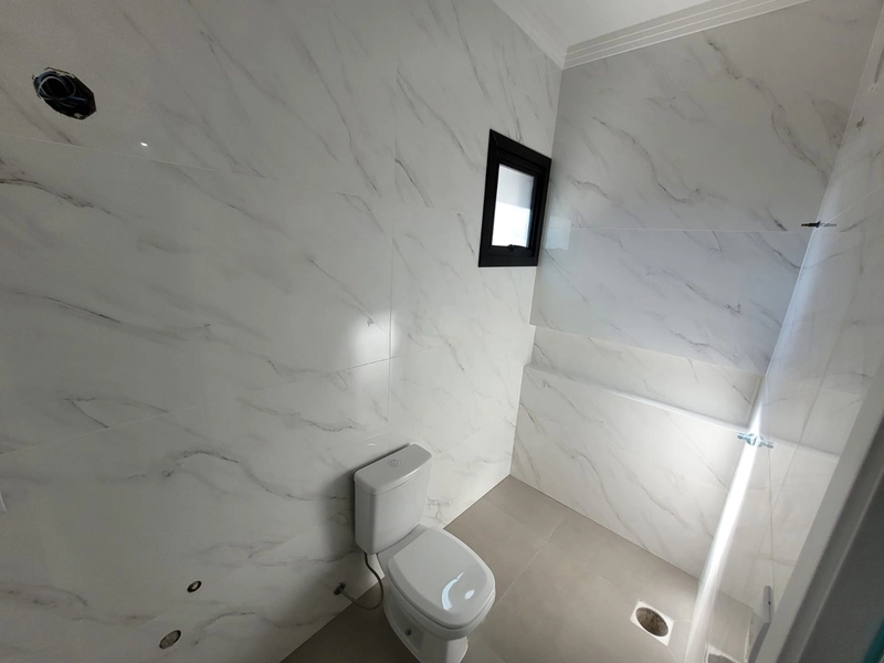 LINDA CASA, NOVA, ÓTIMA LOCALIZAÇÃO EM CAPÃO NOVO VILLAGE: 10ª foto da galeria de imagens do imóvel