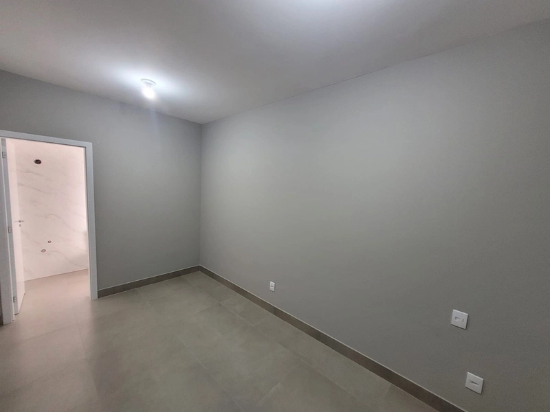 LINDA CASA, NOVA, ÓTIMA LOCALIZAÇÃO EM CAPÃO NOVO VILLAGE: 13ª foto da galeria de imagens do imóvel