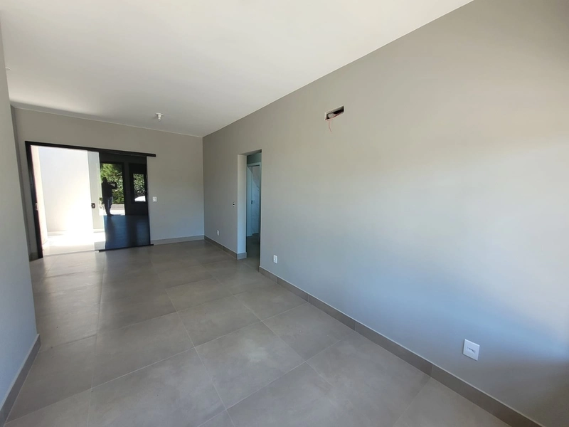 LINDA CASA, NOVA, ÓTIMA LOCALIZAÇÃO EM CAPÃO NOVO VILLAGE: 18ª foto da galeria de imagens do imóvel