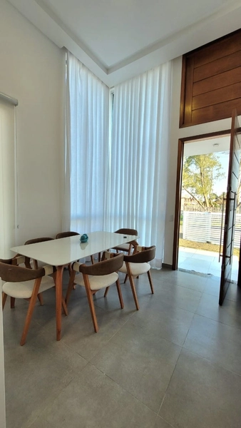 CASA DE CINEMA - MOBILIADA E DECORADA COM PISCINA E SPA: 8ª foto da galeria de imagens do imóvel