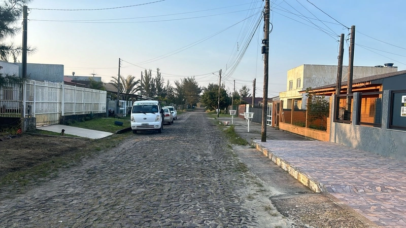 Terreno no Jardim Beira Mar!