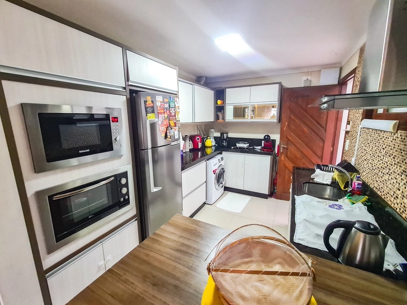 CASA ÓTIMA, MUITO BEM LOCALIZADA PERTO DO MAR, TODA MOBILIADA- GUARANI: 15ª foto da galeria de imagens do imóvel