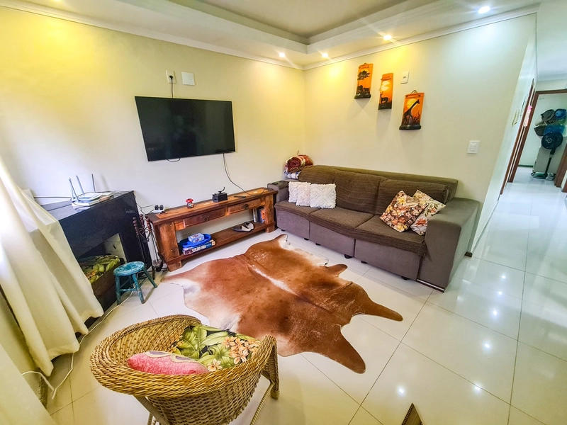 CASA ÓTIMA, MUITO BEM LOCALIZADA PERTO DO MAR, TODA MOBILIADA- GUARANI: 13ª foto da galeria de imagens do imóvel