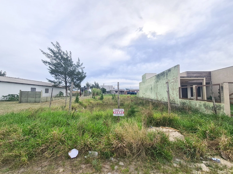 EXCELENTE TERRENO DE ESQUINA: 5ª foto da galeria de imagens do imóvel
