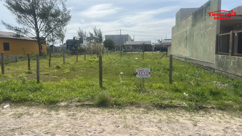 EXCELENTE TERRENO DE ESQUINA