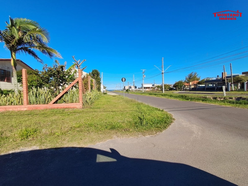 CASA A APENAS DUAS QUADRAS DO MAR!!!!: 39ª foto da galeria de imagens do imóvel