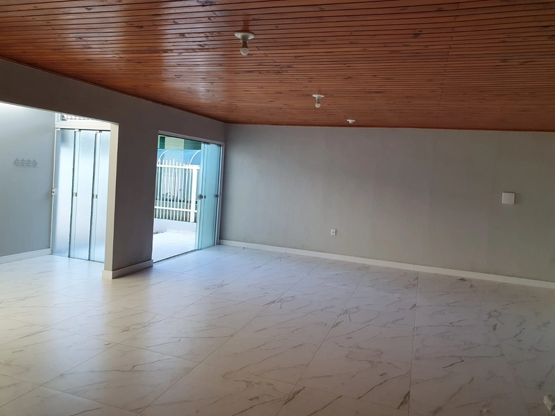 Casa com vista eterna para o mar.: 2ª foto da galeria de imagens do imóvel