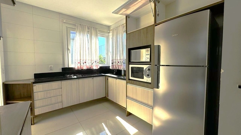 Casa com 4 dormitórios no condomínio Dubai: 6ª foto da galeria de imagens do imóvel