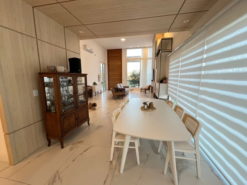 Casa com 3 suítes no condomínio Dubai: 19ª foto da galeria de imagens do imóvel