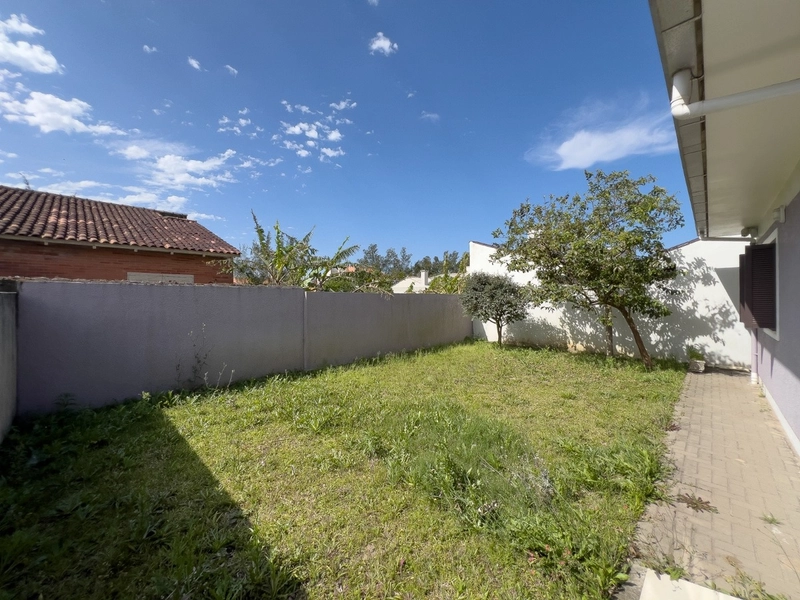 Casa com 3 dormitórios à 190m do mar: 16ª foto da galeria de imagens do imóvel