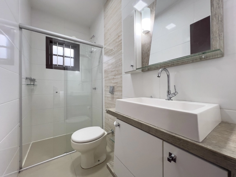 Casa com 3 dormitórios à 190m do mar: 17ª foto da galeria de imagens do imóvel
