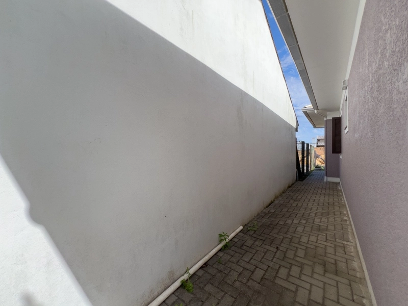 Casa com 3 dormitórios à 190m do mar: 18ª foto da galeria de imagens do imóvel