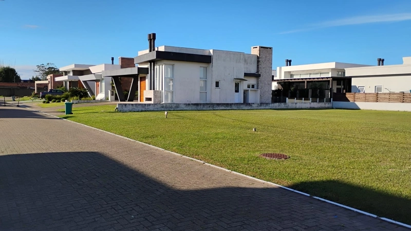 Ótimo Repasse Terreno no Condomínio Dubai - Capão da Canoa: 5ª foto da galeria de imagens do imóvel