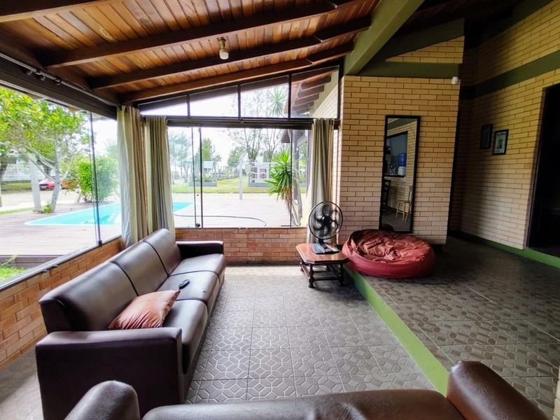 Casa com vista eterna para o mar com 5 dormitórios: 7ª foto da galeria de imagens do imóvel