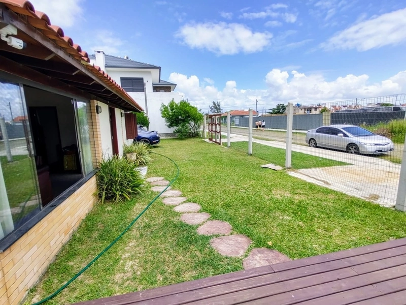 Casa com vista eterna para o mar com 5 dormitórios: 10ª foto da galeria de imagens do imóvel