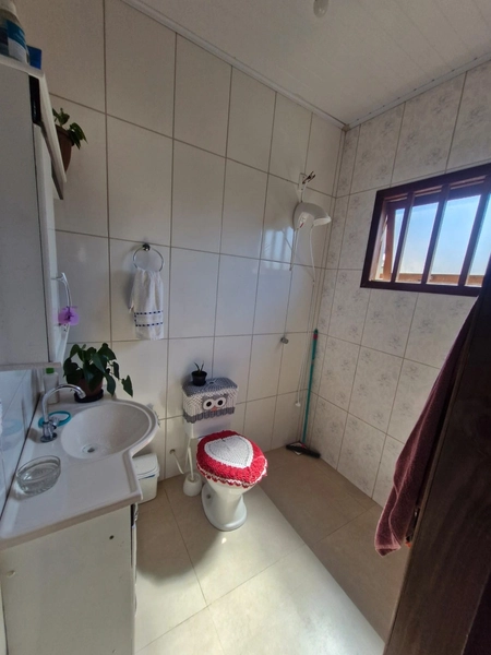 Casa perto da praia com 3 dormitórios: 11ª foto da galeria de imagens do imóvel