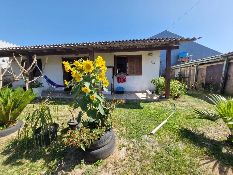 Casa perto da praia com 3 dormitórios: 21ª foto da galeria de imagens do imóvel