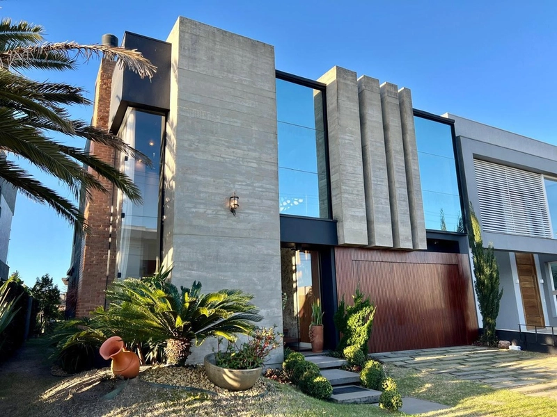 Oásis de felicidade no Ilhas Resort com 3 suítes e piscina: 1ª foto da galeria de imagens do imóvel