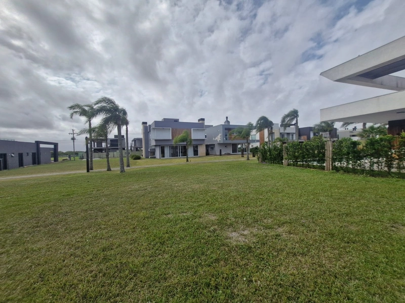 Terreno com vista dos sonhos no condomínio Ilhas Resort: 5ª foto da galeria de imagens do imóvel