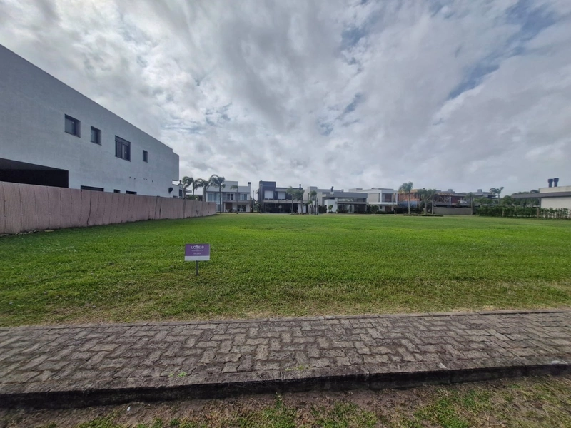 Terreno com preço imperdível no Ilhas Resort com vista deslumbrante: 3ª foto da galeria de imagens do imóvel