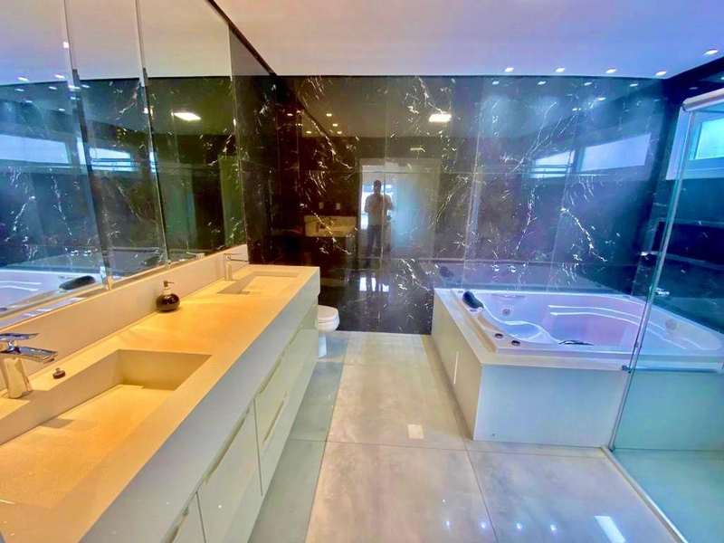 Casa com 4 suítes mobiliada e decorada no condomínio Ilhas Resort: 15ª foto da galeria de imagens do imóvel