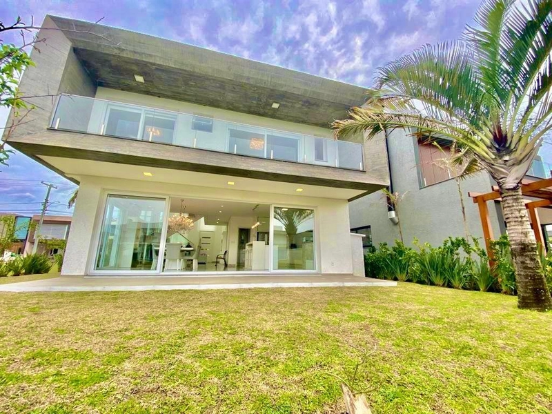 Casa com 4 suítes mobiliada e decorada no condomínio Ilhas Resort: 18ª foto da galeria de imagens do imóvel