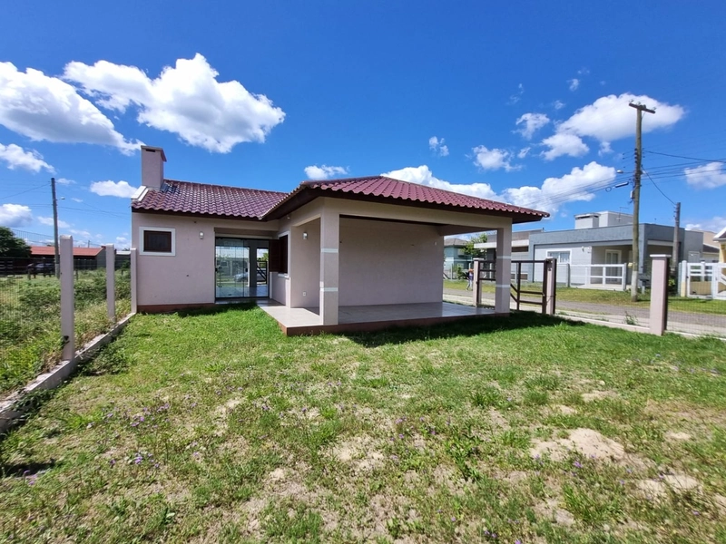 CASA NOVA DE ESQUINA ÓTIMA LOCALIZAÇÃO PERTO DO MAR EM ARROIO TEIXEIRA: 5ª foto da galeria de imagens do imóvel