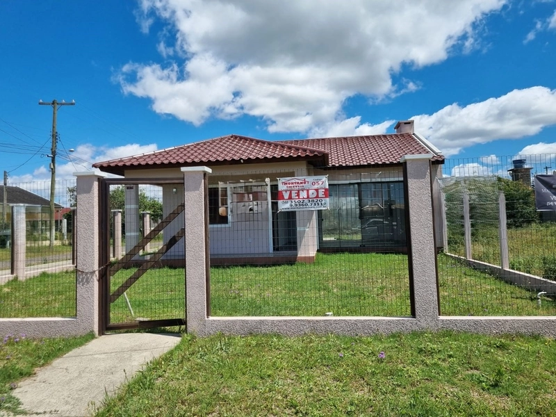 CASA NOVA DE ESQUINA ÓTIMA LOCALIZAÇÃO PERTO DO MAR EM ARROIO TEIXEIRA: 1ª foto da galeria de imagens do imóvel