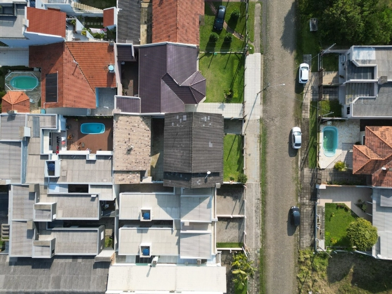 Casa com 5 dormitórios perto da praia no bairro Zona Norte: 24ª foto da galeria de imagens do imóvel