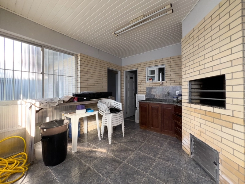 Casa com 5 dormitórios perto da praia no bairro Zona Norte: 19ª foto da galeria de imagens do imóvel