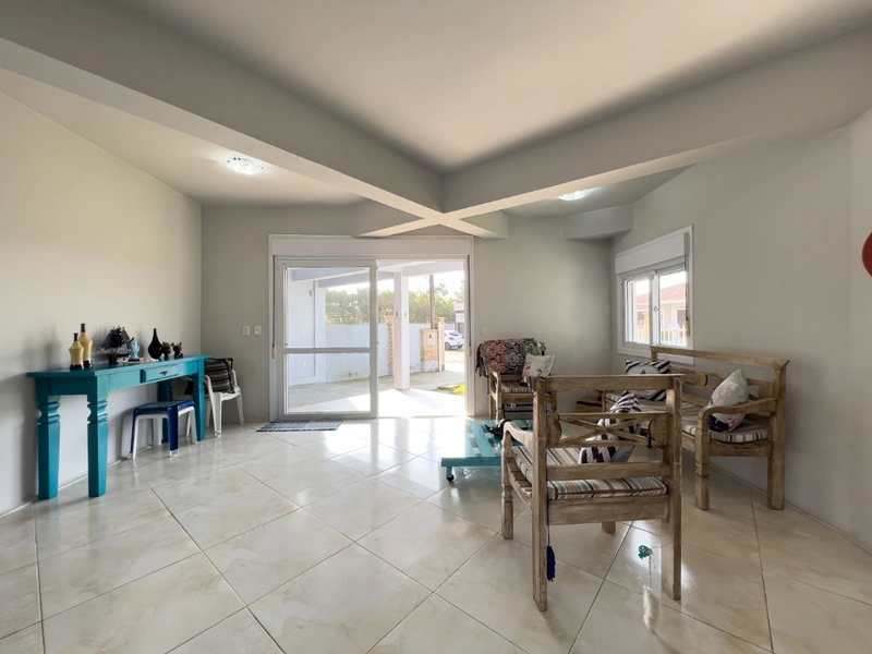 Casa com 5 dormitórios perto da praia no bairro Zona Norte: 22ª foto da galeria de imagens do imóvel