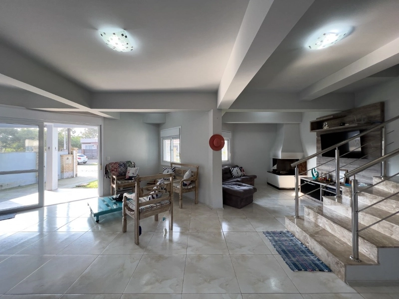 Casa com 5 dormitórios perto da praia no bairro Zona Norte: 28ª foto da galeria de imagens do imóvel