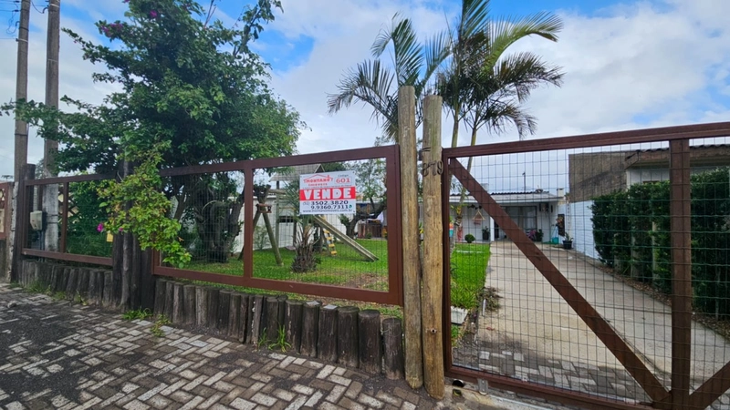 Casa com 3 dormitórios e ótima localização no bairro Guarani: 2ª foto da galeria de imagens do imóvel