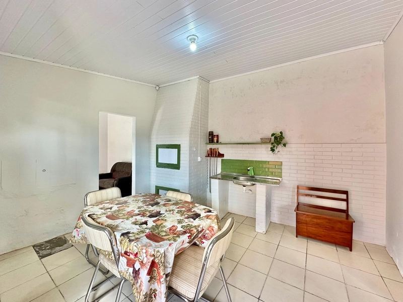 Casa aconchegante com 2 dormitórios e anexo com garagem e 1 quarto: 25ª foto da galeria de imagens do imóvel