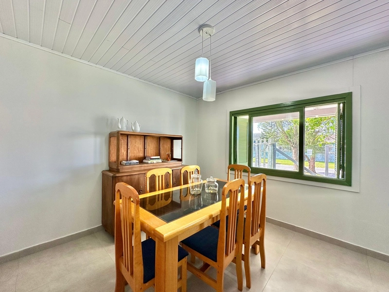 Casa aconchegante com 2 dormitórios e anexo com garagem e 1 quarto: 9ª foto da galeria de imagens do imóvel