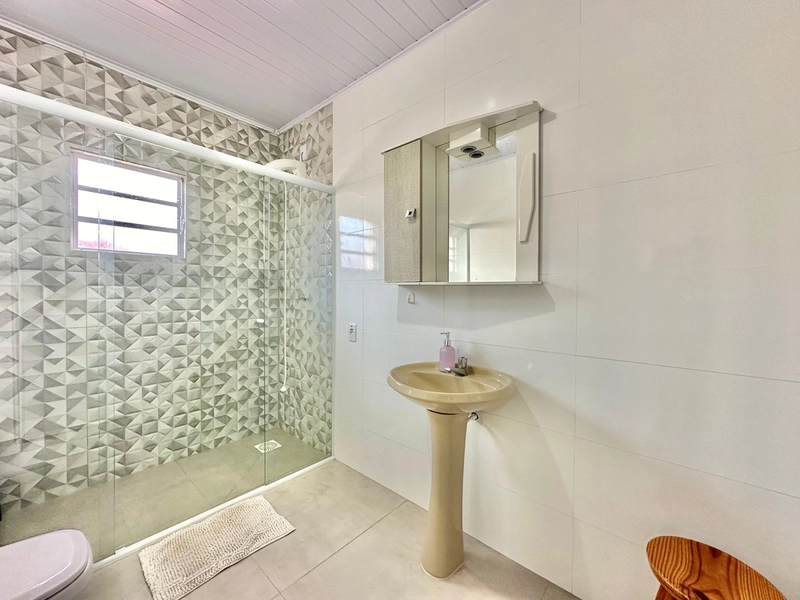 Casa aconchegante com 2 dormitórios e anexo com garagem e 1 quarto: 17ª foto da galeria de imagens do imóvel