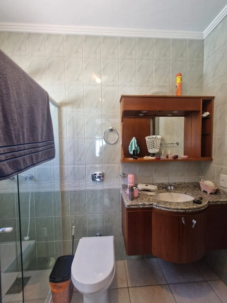Casa a uma quadra do mar com 4 dormitórios: 19ª foto da galeria de imagens do imóvel