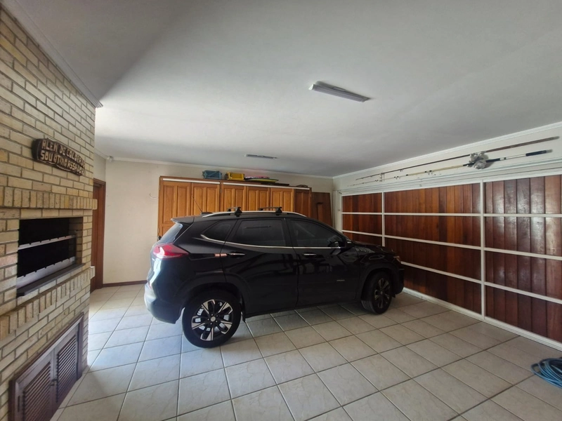 Casa a uma quadra do mar com 4 dormitórios: 33ª foto da galeria de imagens do imóvel