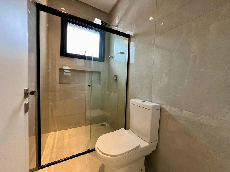 Casa com 4 suítes e piscina no condomínio Velas da Marina: 19ª foto da galeria de imagens do imóvel
