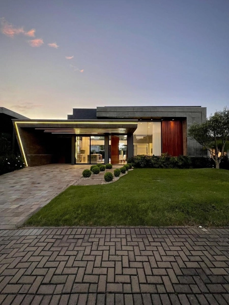 Casa com 4 suítes e piscina no condomínio Velas da Marina: 4ª foto da galeria de imagens do imóvel