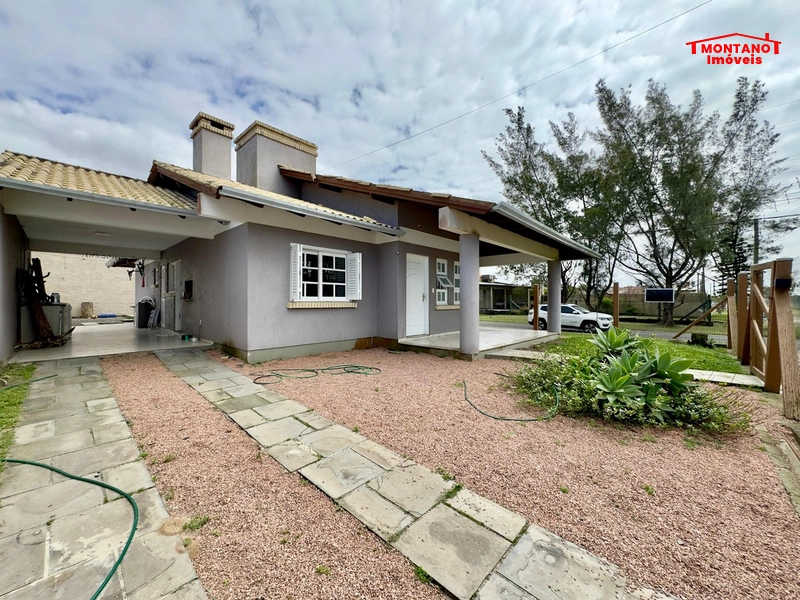 Casa à 3 quadras do mar com 3 dormitórios no bairro Zona Norte: 19ª foto da galeria de imagens do imóvel