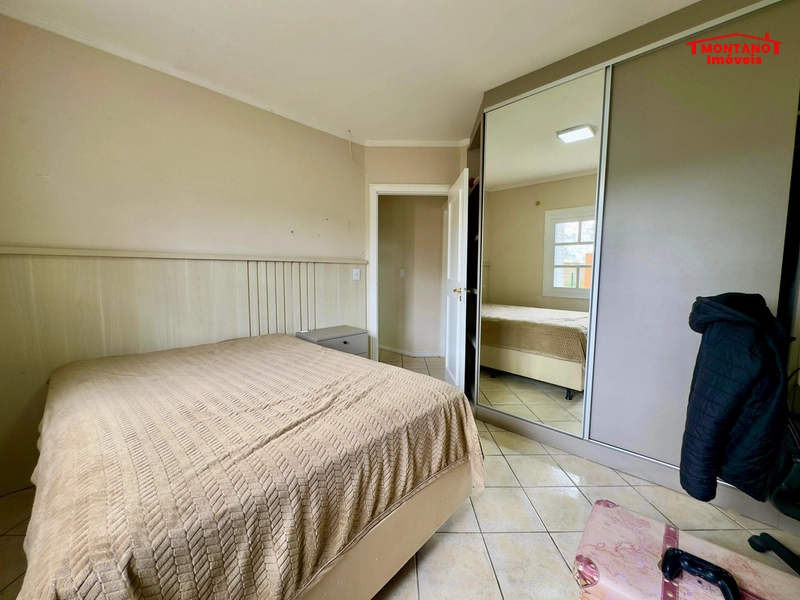 Casa à 3 quadras do mar com 3 dormitórios no bairro Zona Norte: 6ª foto da galeria de imagens do imóvel