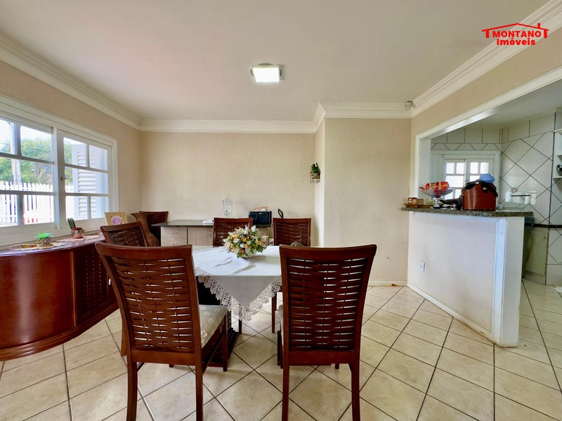 Casa à 3 quadras do mar com 3 dormitórios no bairro Zona Norte: 21ª foto da galeria de imagens do imóvel