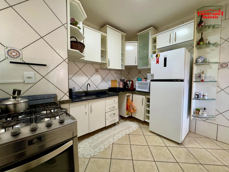 Casa à 3 quadras do mar com 3 dormitórios no bairro Zona Norte: 11ª foto da galeria de imagens do imóvel