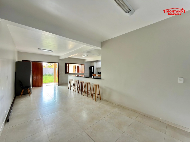 Casa com 3 dormitórios à duas quadras do mar no bairro Zona Nova: 11ª foto da galeria de imagens do imóvel