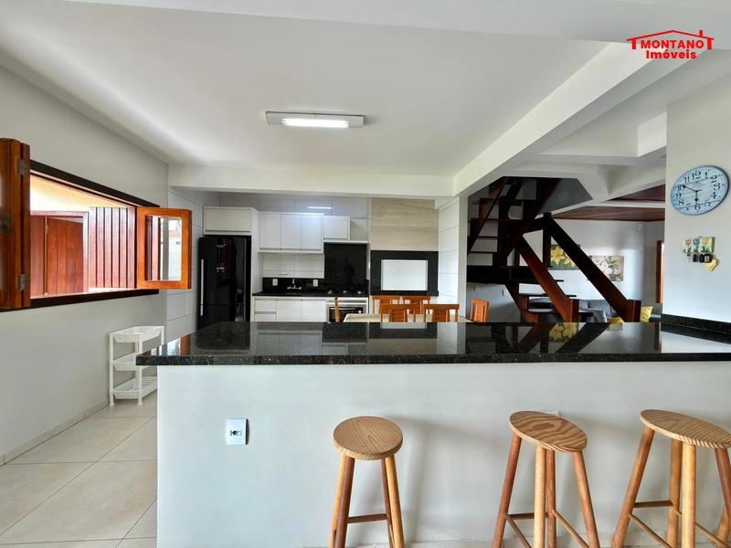 Casa com 3 dormitórios à duas quadras do mar no bairro Zona Nova: 8ª foto da galeria de imagens do imóvel