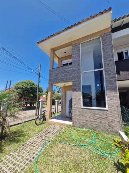 Casa com 3 dormitórios e vista para o mar no bairro Arco Íris: 1ª foto da galeria de imagens do imóvel
