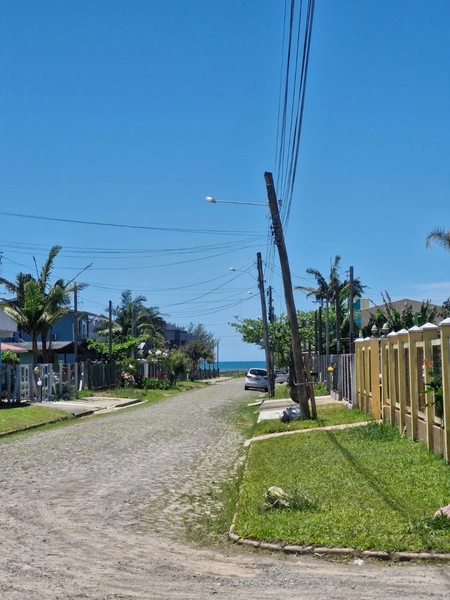 Casa com 3 dormitórios e vista para o mar no bairro Arco Íris: 3ª foto da galeria de imagens do imóvel