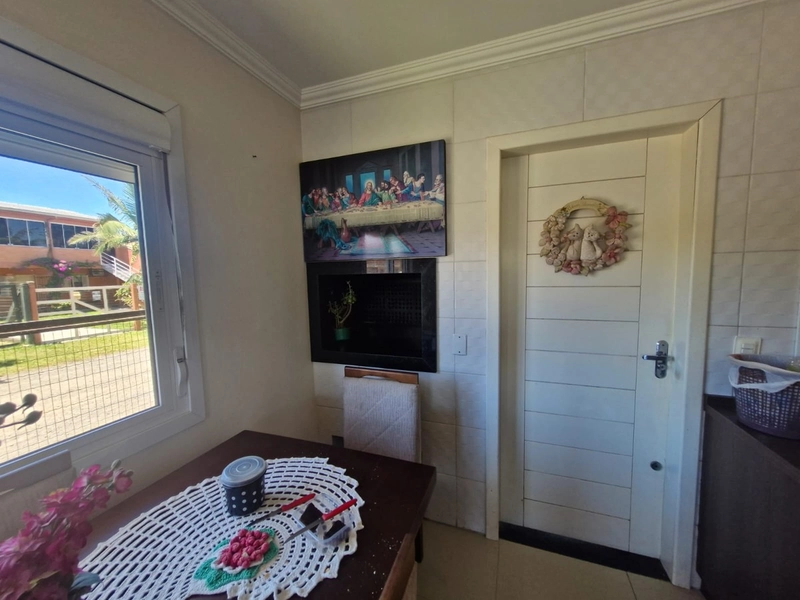 Casa com 3 dormitórios e vista para o mar no bairro Arco Íris: 13ª foto da galeria de imagens do imóvel