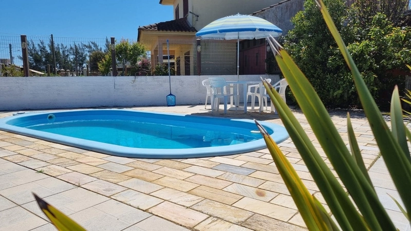 Casa com 650m de terreno, 5 dormitórios e piscina na Zona Norte: 3ª foto da galeria de imagens do imóvel